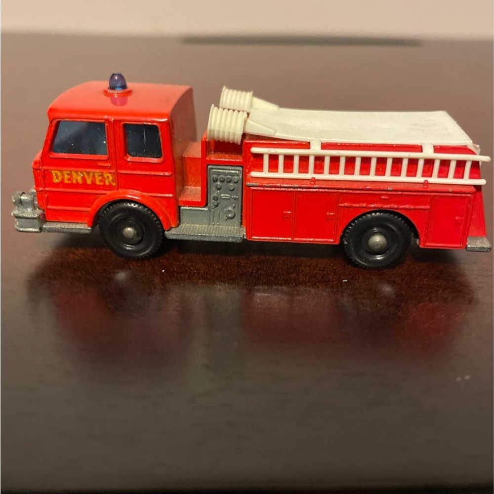 Vintage 60’s matchbox fire pumper truck